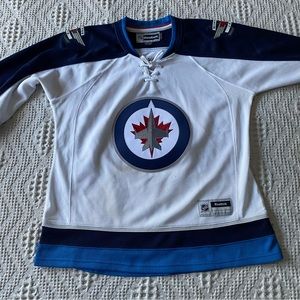 Winnipeg Jets away jersey women’s large